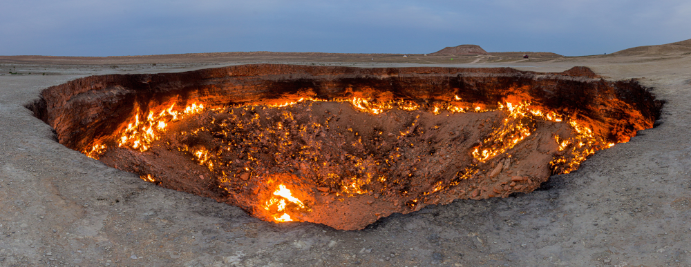 Darvaza Derweze gas crater Door to Hell or Gates of Hell in Turkmenist